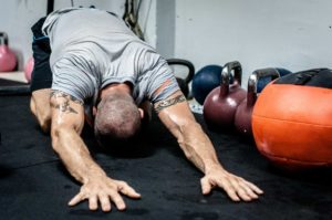 筋トレ前 のストレッチ